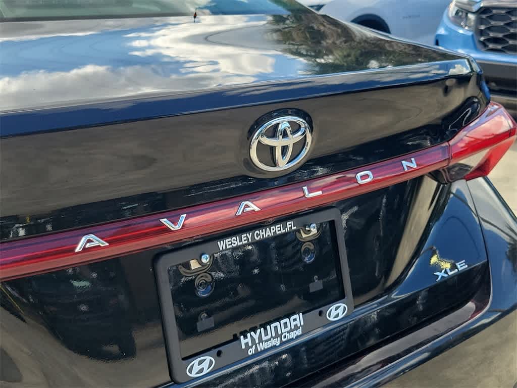 Thumbnail: 2021 Toyota Avalon - 7