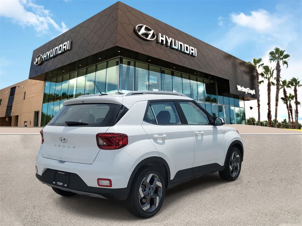 Thumbnail: 2025 Hyundai Venue - 3
