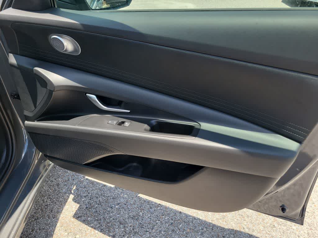 Thumbnail: 2026 Hyundai Elantra - 28