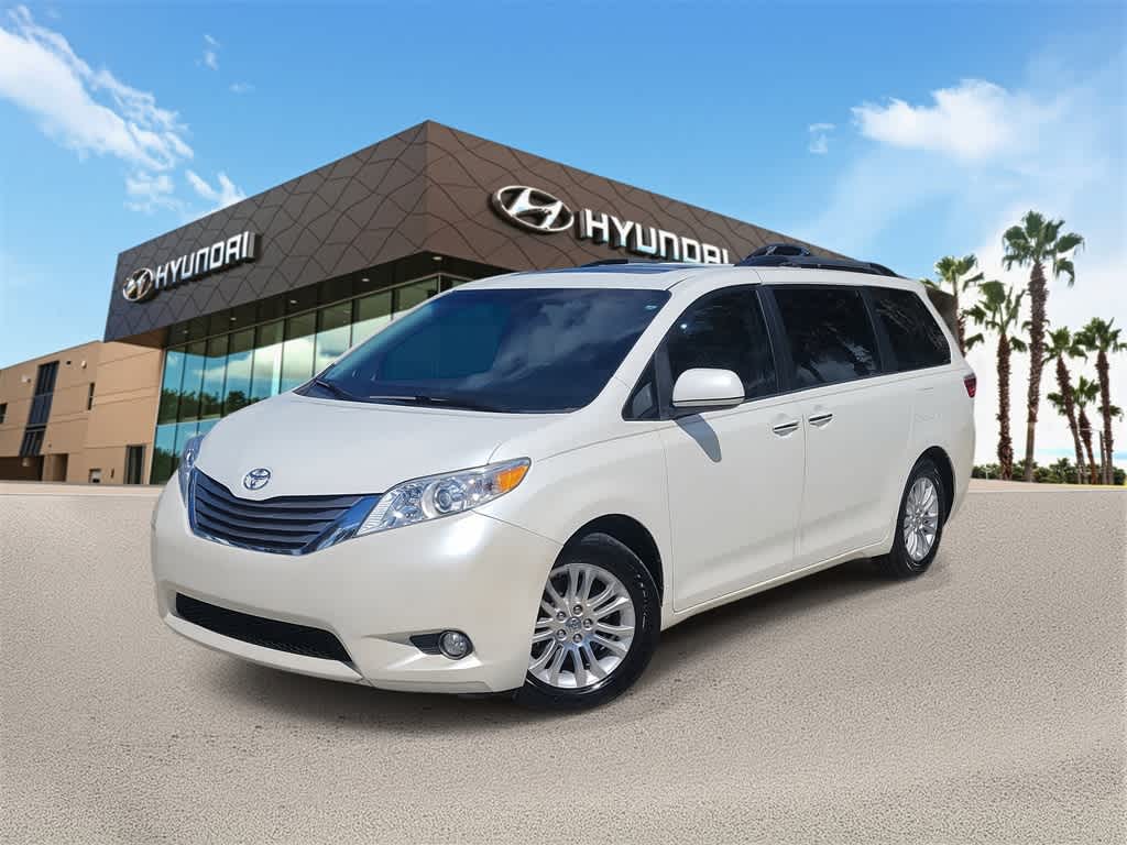 2015 Toyota Sienna XLE Premium -
                  Wesley Chapel, FL