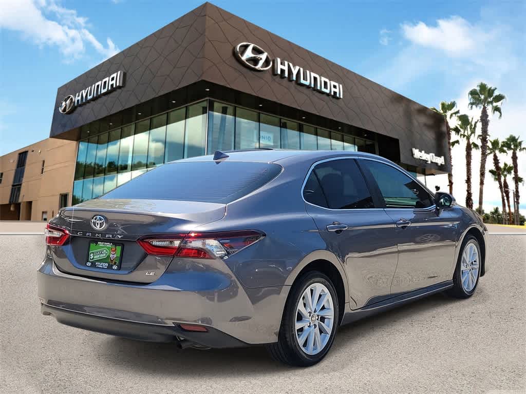2024 Toyota Camry LE 3