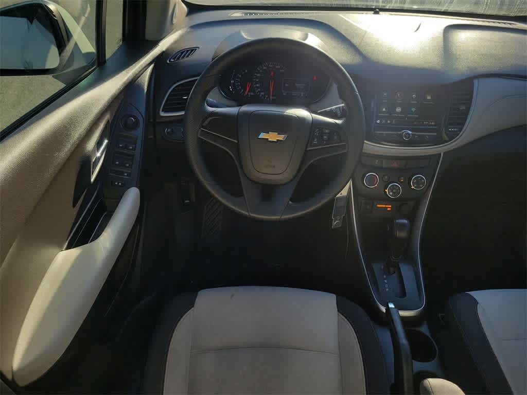 Thumbnail: 2019 Chevrolet Trax - 14