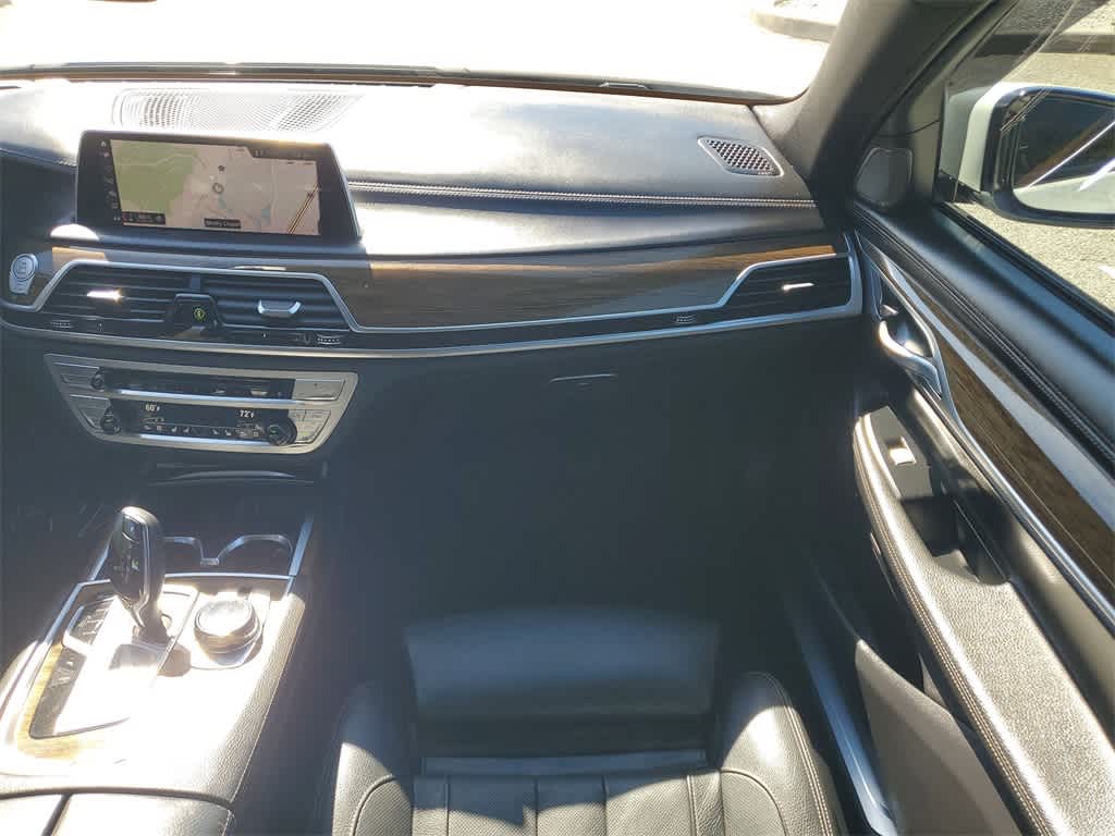 Thumbnail: 2019 BMW 7 Series - 13