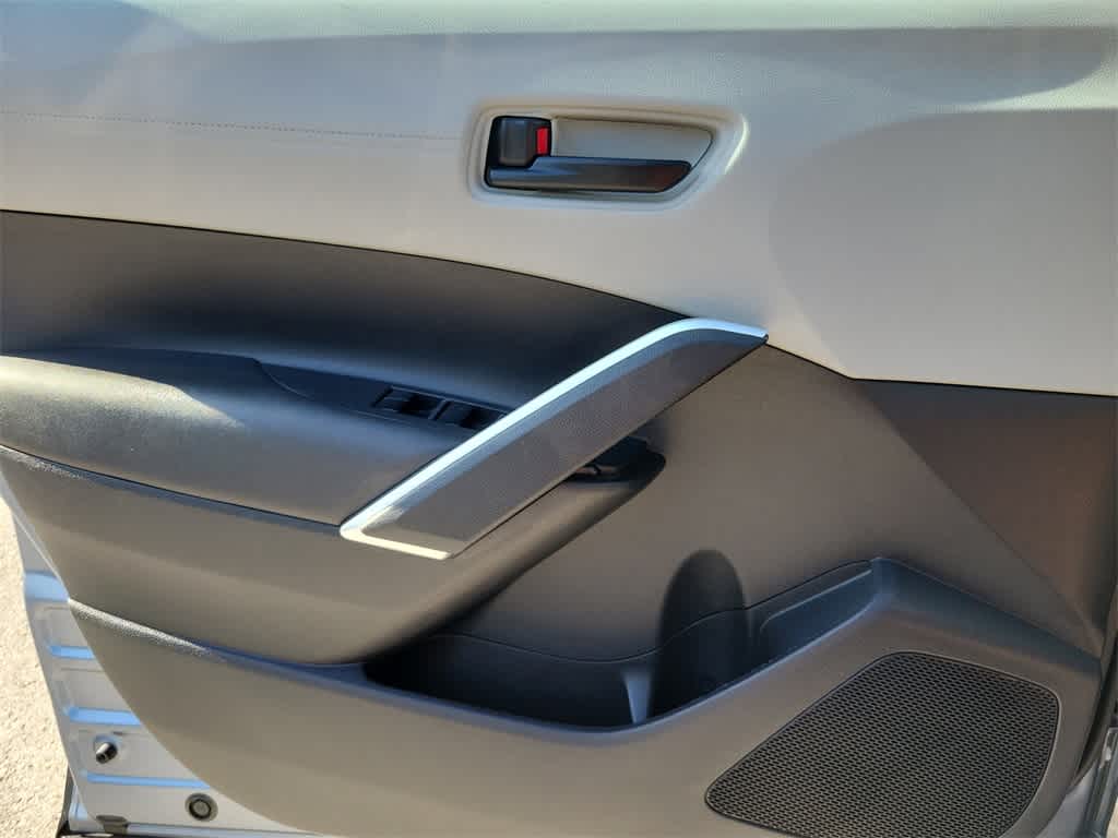 2023 Toyota Corolla Cross L 25