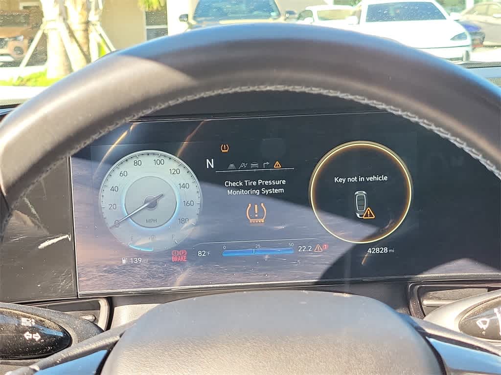 Thumbnail: 2023 Hyundai Elantra - 21