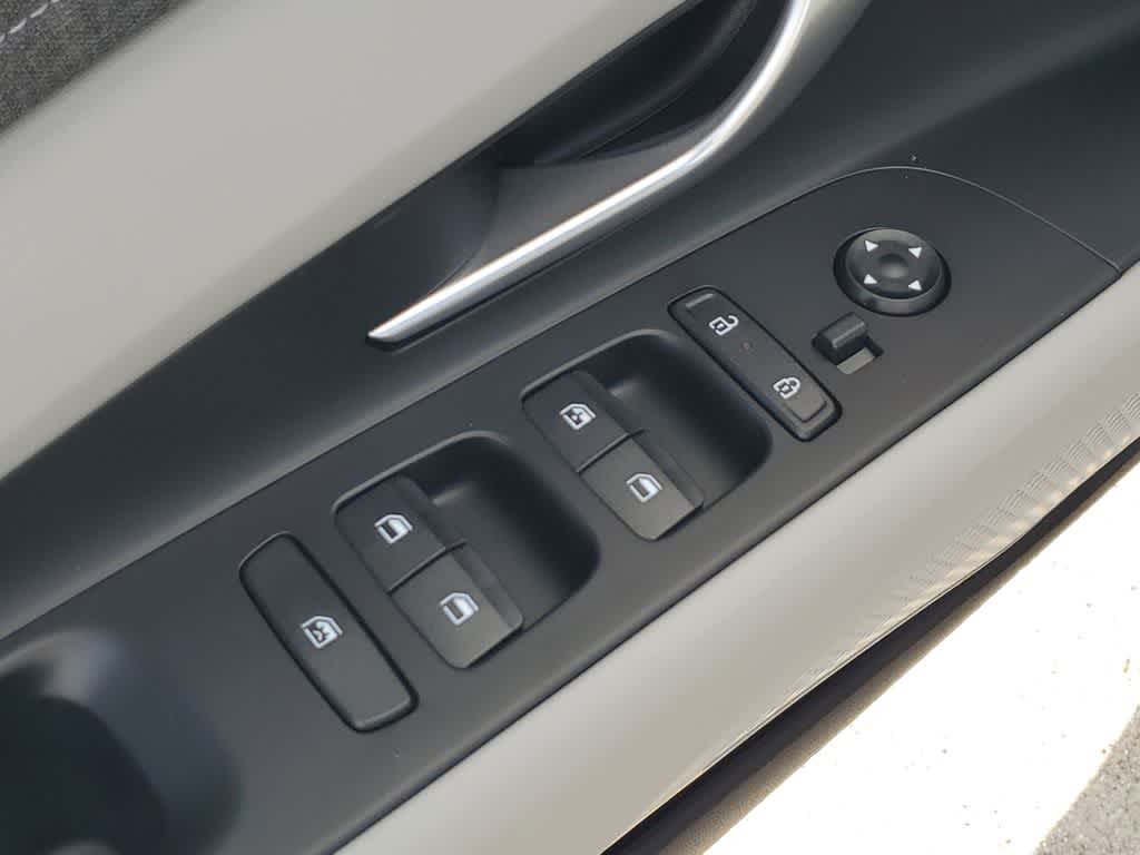 Thumbnail: 2026 Hyundai Elantra - 19