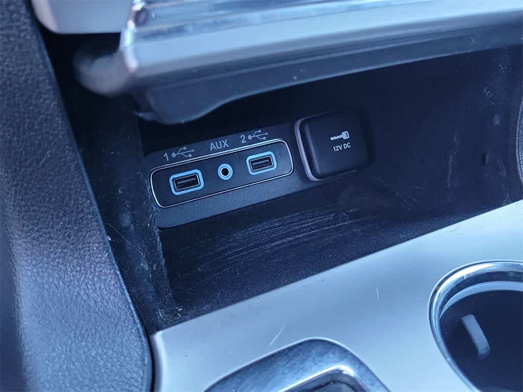 Thumbnail: 2019 Jeep Grand Cherokee - 32