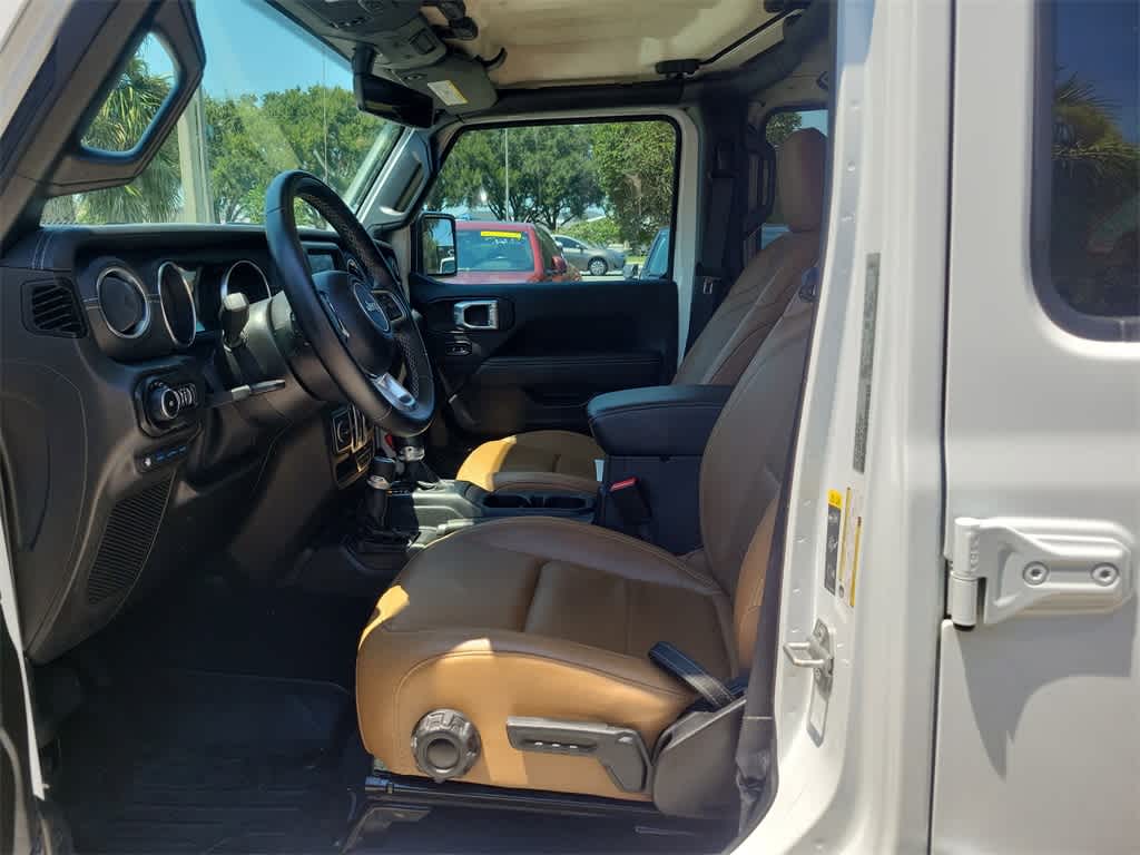 Thumbnail: 2021 Jeep Wrangler - 22