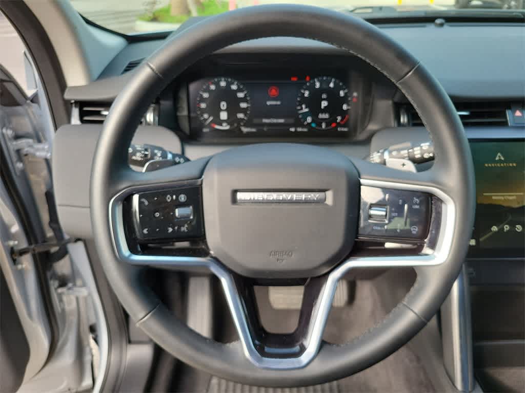 Thumbnail: 2024 Land Rover Discovery Sport - 25