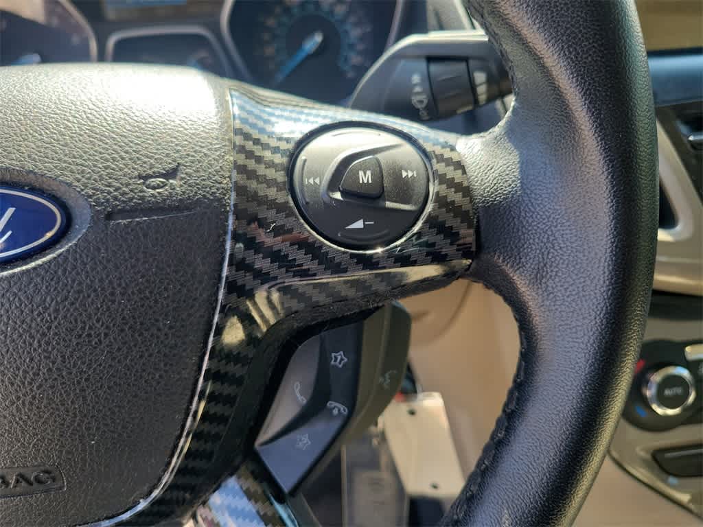 Thumbnail: 2012 Ford Focus - 27