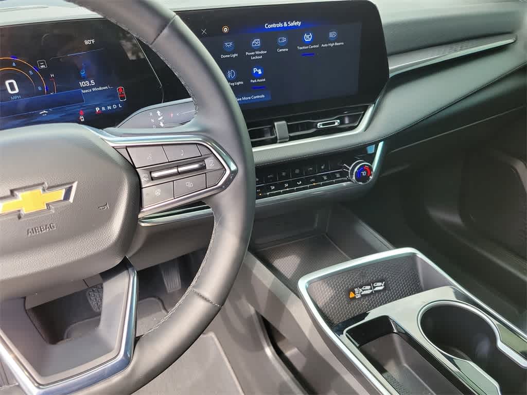 Thumbnail: 2025 Chevrolet Equinox - 34