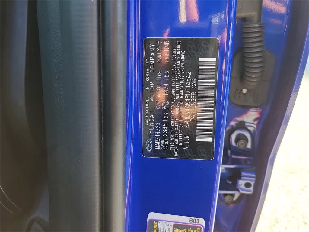 Thumbnail: 2023 Hyundai Elantra - 18