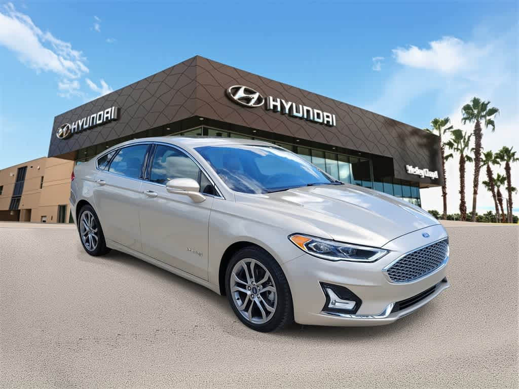 Thumbnail: 2019 Ford Fusion - 4