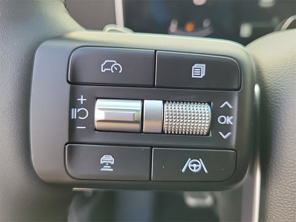 Thumbnail: 2025 Hyundai Santa Fe - 22