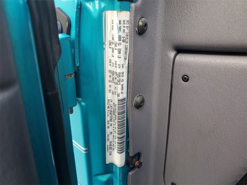 Thumbnail: 1998 Jeep Wrangler - 17