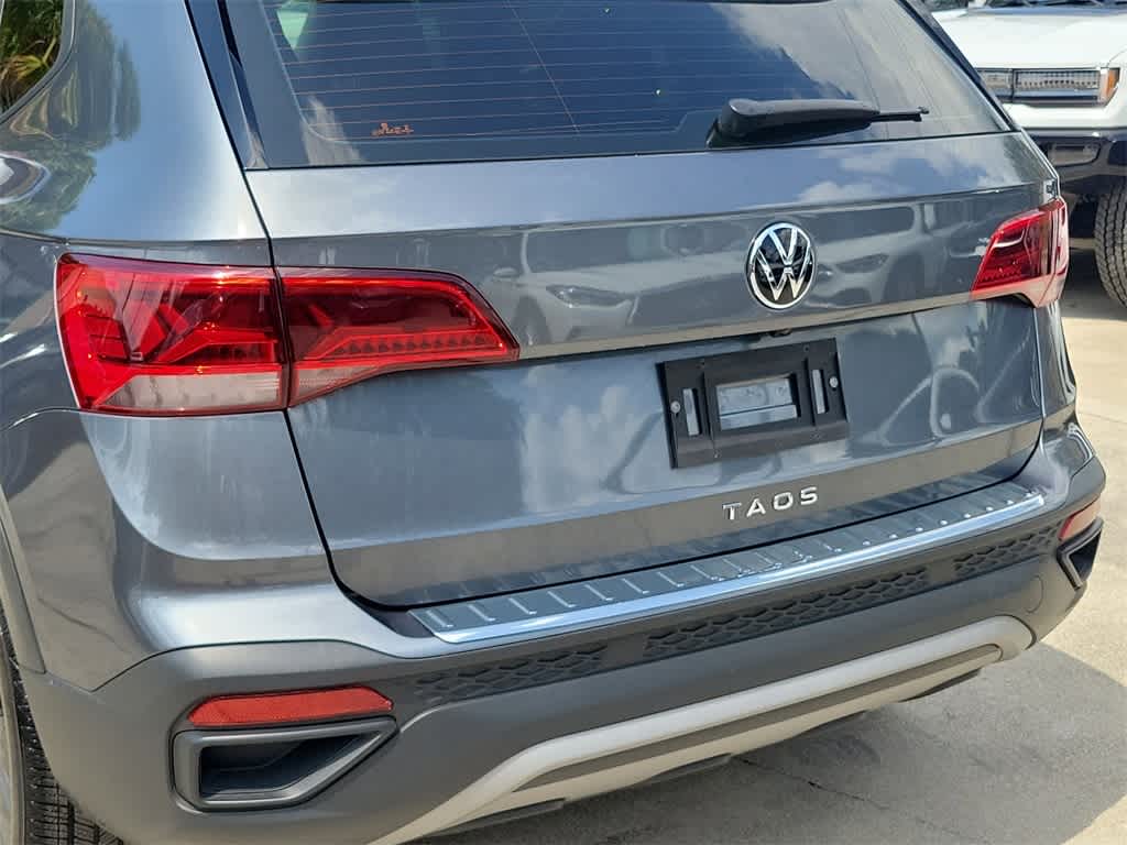 Thumbnail: 2022 Volkswagen Taos - 6