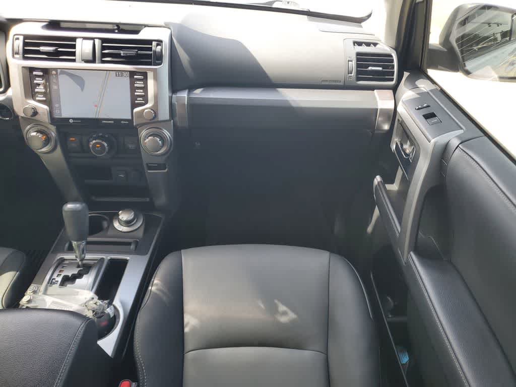 Thumbnail: 2022 Toyota 4Runner - 13