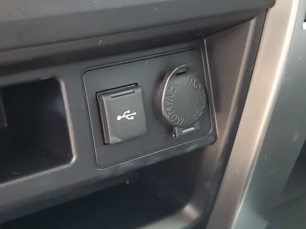 Thumbnail: 2022 Toyota 4Runner - 29