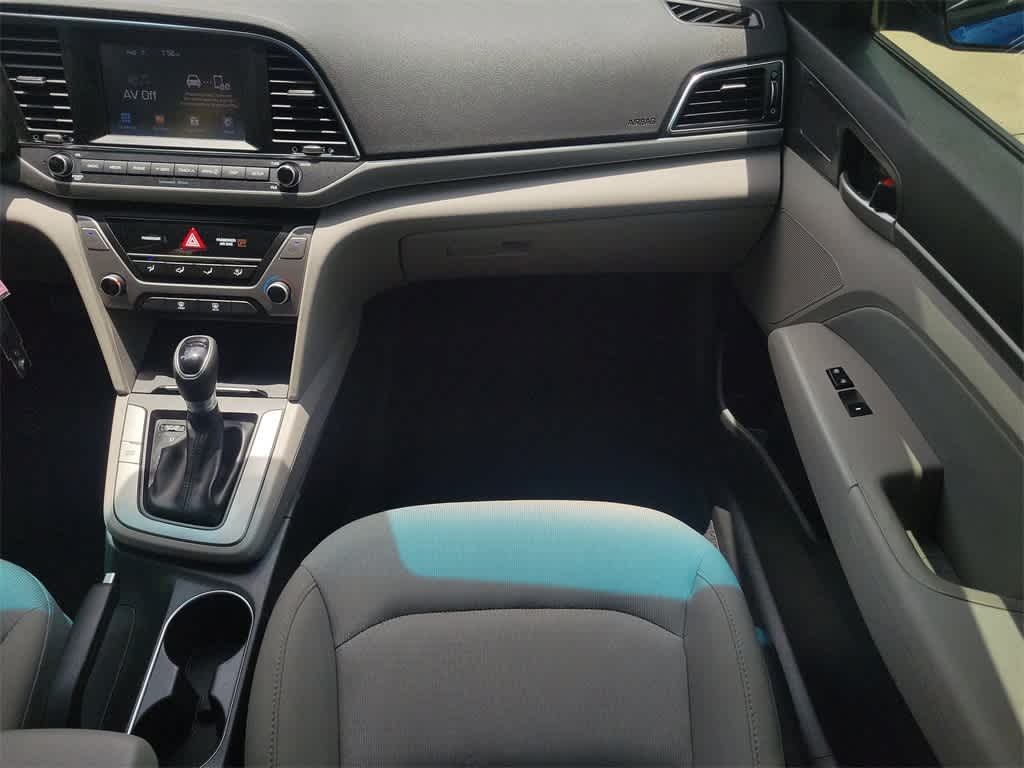 Thumbnail: 2018 Hyundai Elantra - 13