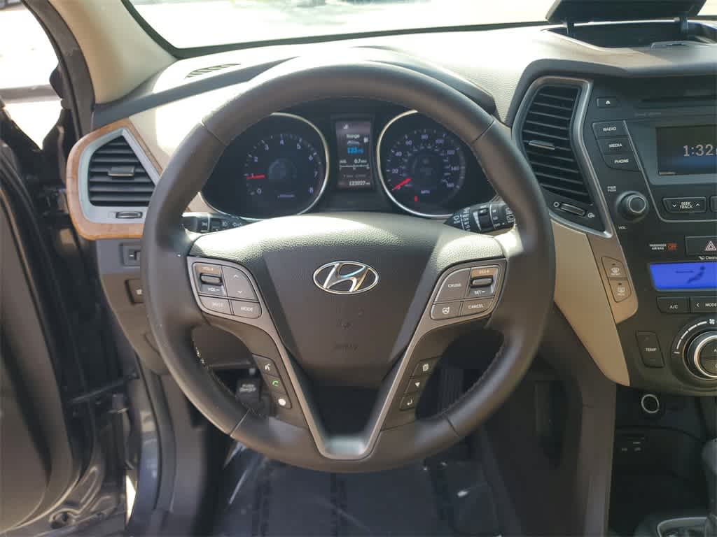 Thumbnail: 2015 Hyundai Santa Fe - 25