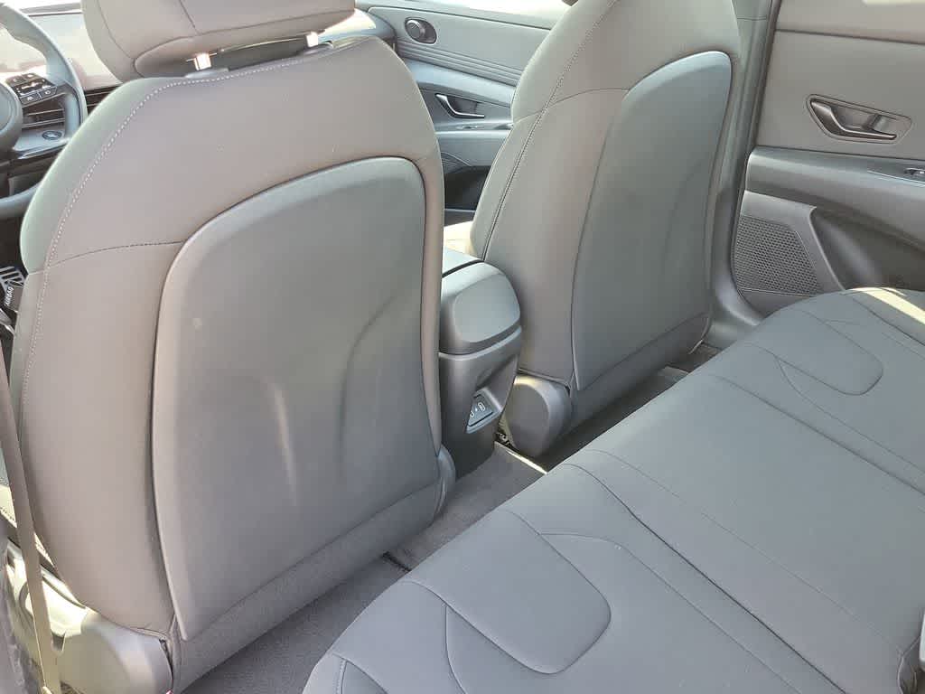 Thumbnail: 2025 Hyundai Elantra - 8