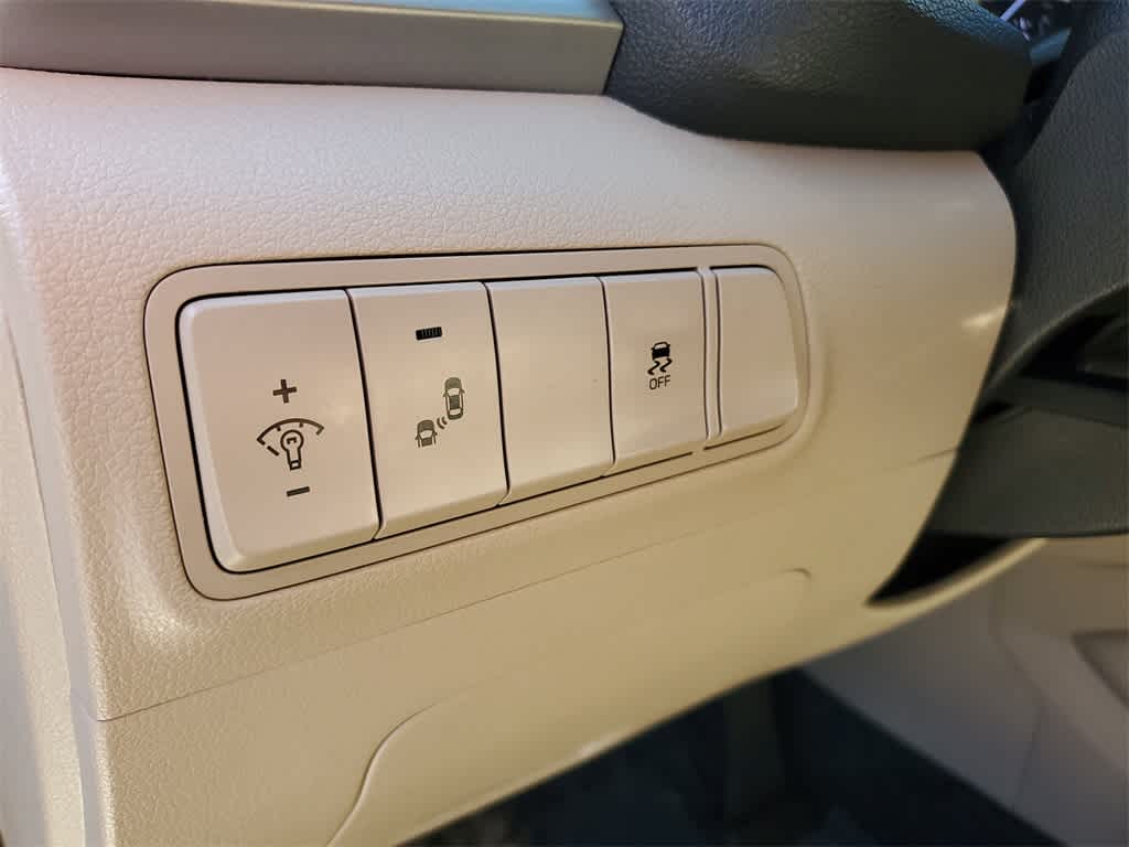 Thumbnail: 2017 Hyundai Tucson - 20