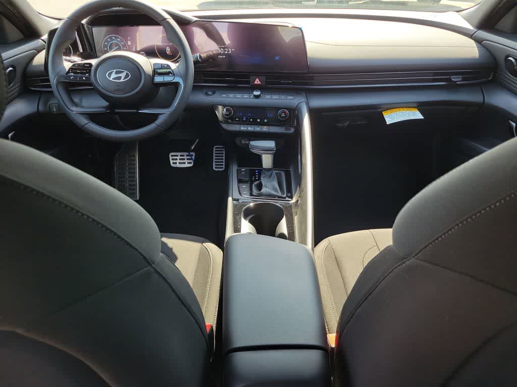 Thumbnail: 2025 Hyundai Elantra - 9