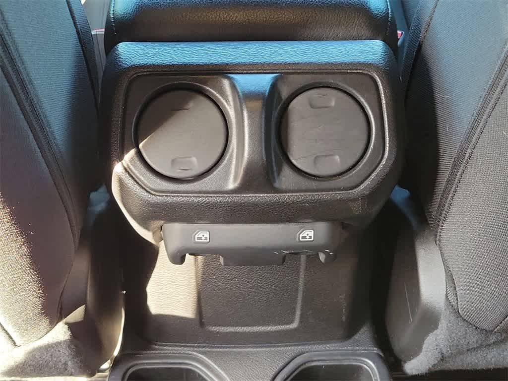 Thumbnail: 2020 Jeep Gladiator - 14