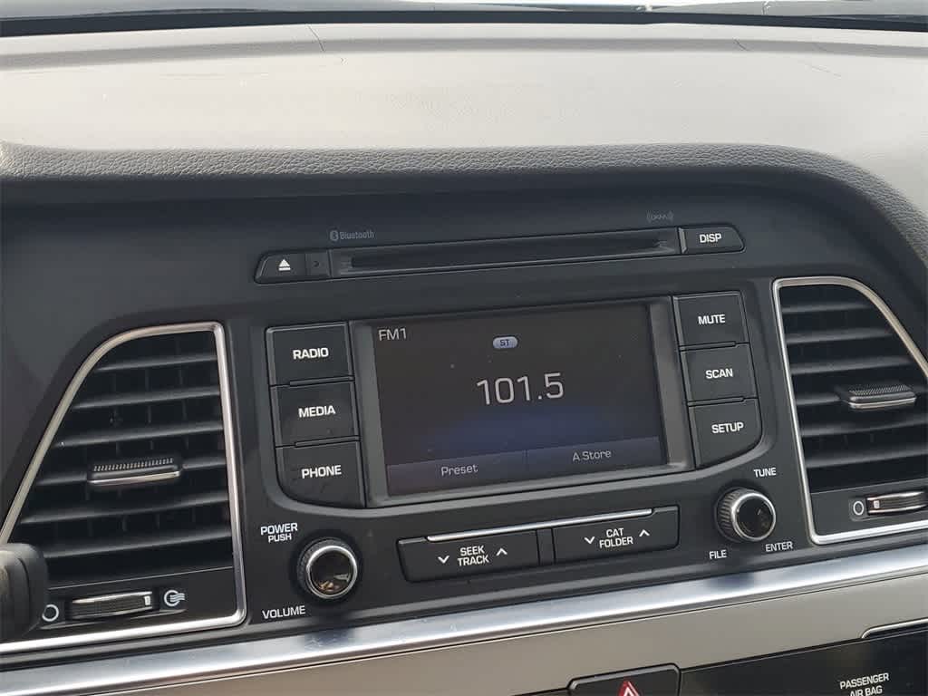 Thumbnail: 2015 Hyundai Sonata - 29