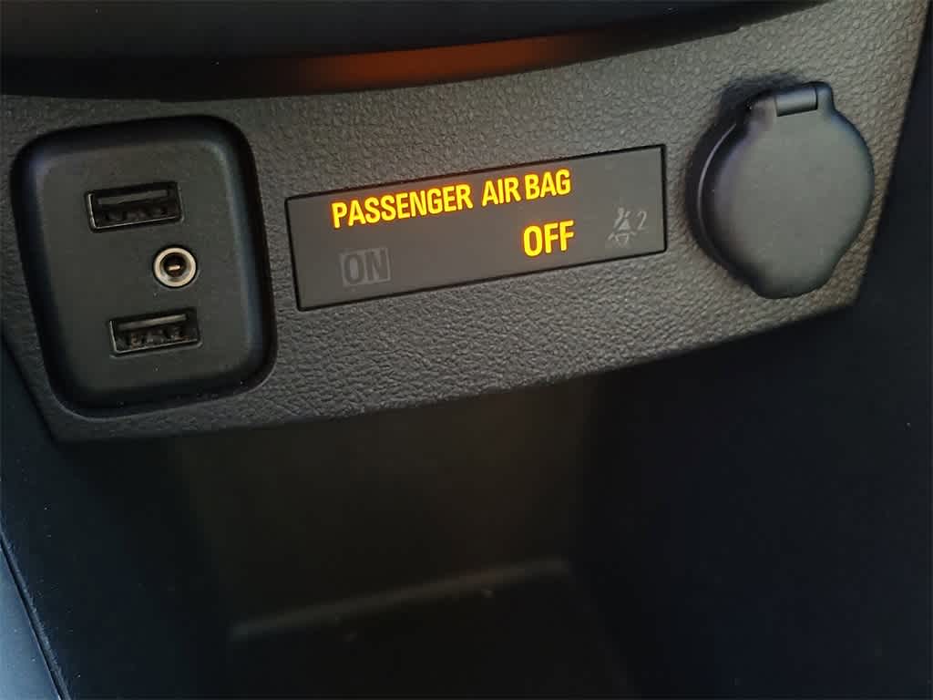 Thumbnail: 2019 Chevrolet Trax - 28