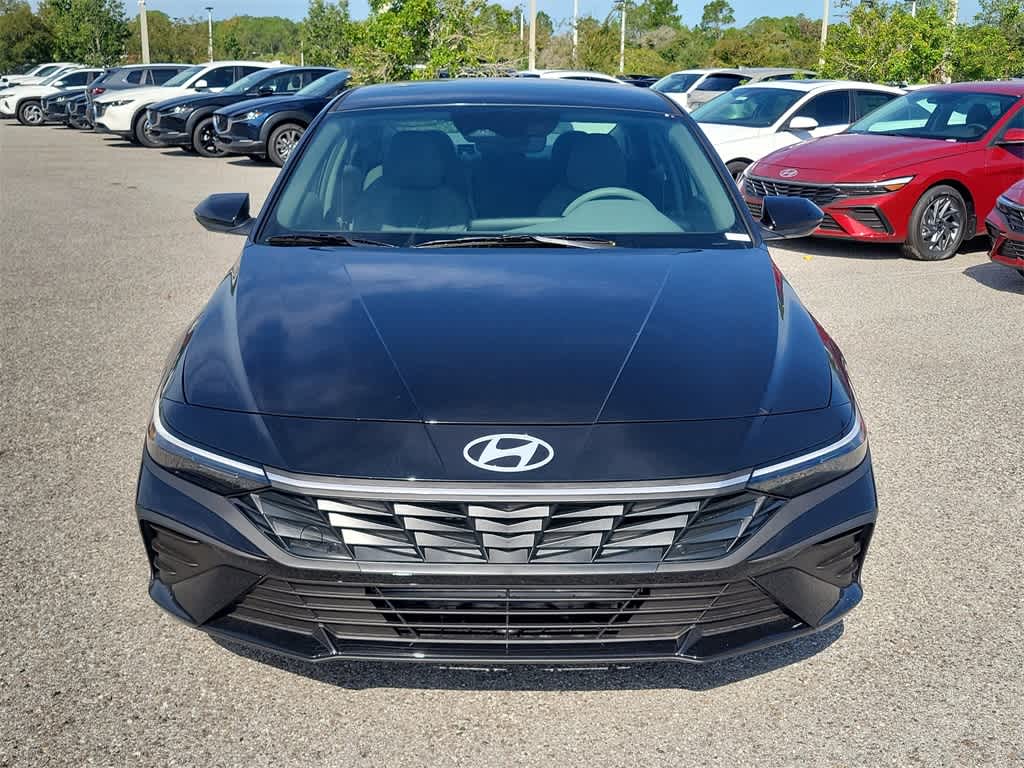 Thumbnail: 2025 Hyundai Elantra - 8
