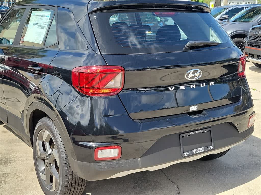 Thumbnail: 2025 Hyundai Venue - 6