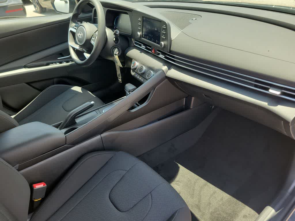 Thumbnail: 2026 Hyundai Elantra - 27