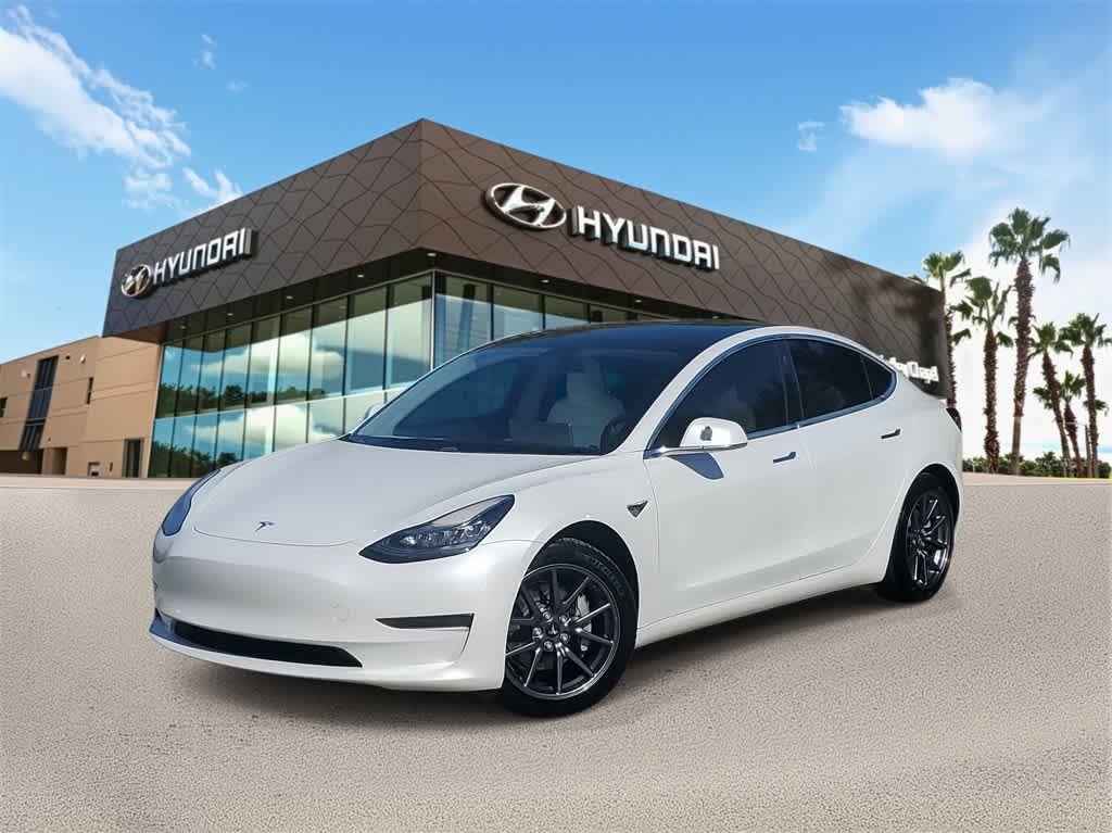 2020 Tesla Model 3 Standard Range -
                  Wesley Chapel, FL