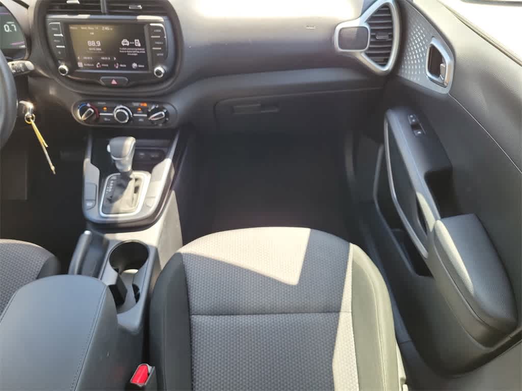 Thumbnail: 2023 Kia Soul - 11