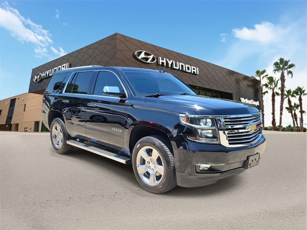 Thumbnail: 2019 Chevrolet Tahoe - 4