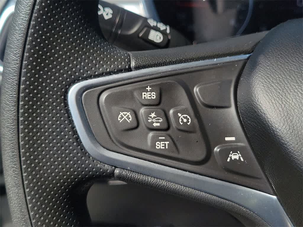 Thumbnail: 2022 Chevrolet Equinox - 26