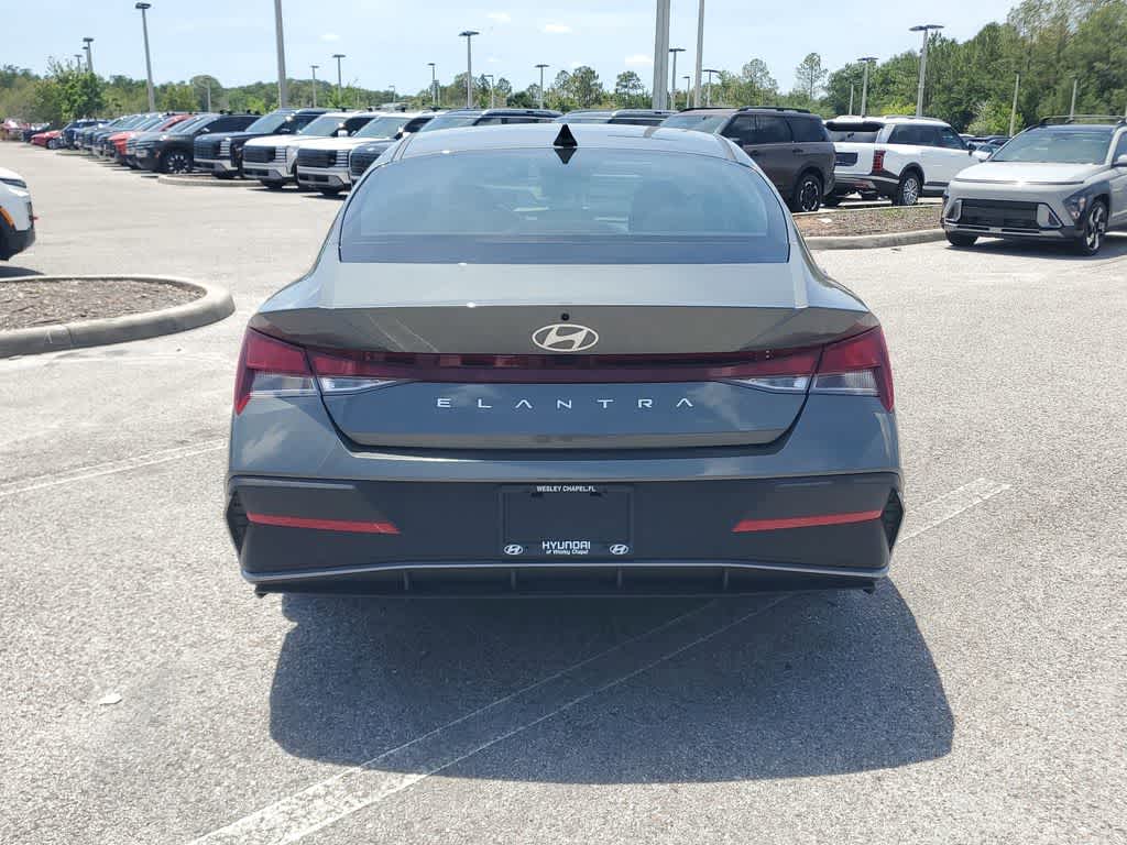 Thumbnail: 2026 Hyundai Elantra - 9