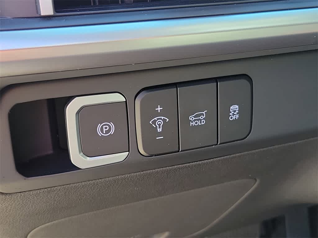 Thumbnail: 2025 Hyundai Santa Fe - 21