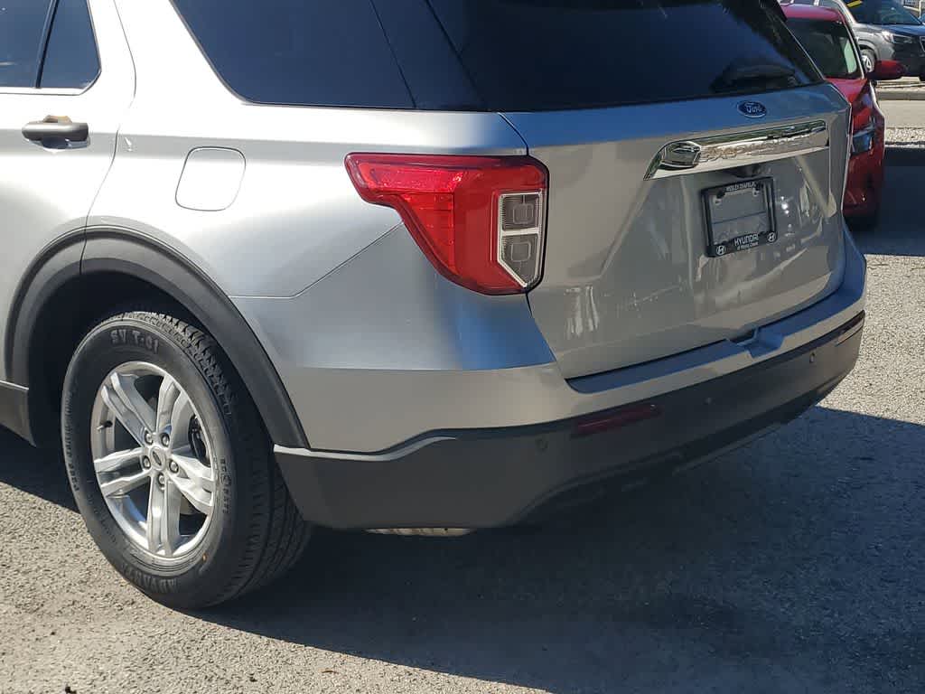 Thumbnail: 2022 Ford Explorer - 6