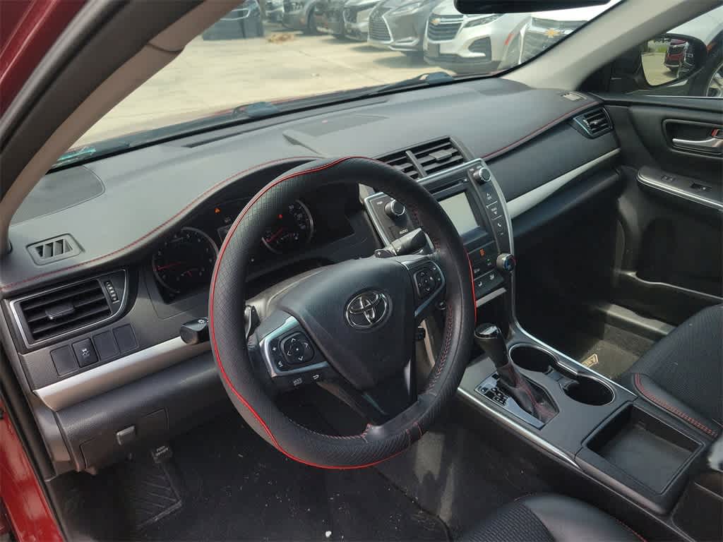 Thumbnail: 2016 Toyota Camry - 22