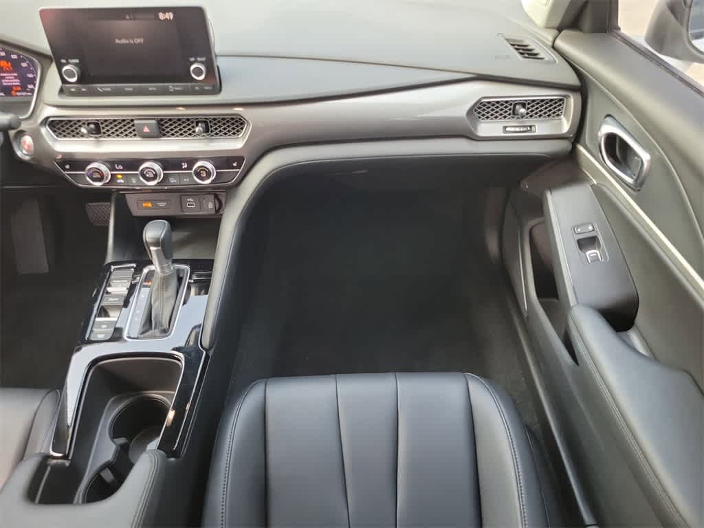 Thumbnail: 2023 Acura Integra - 10