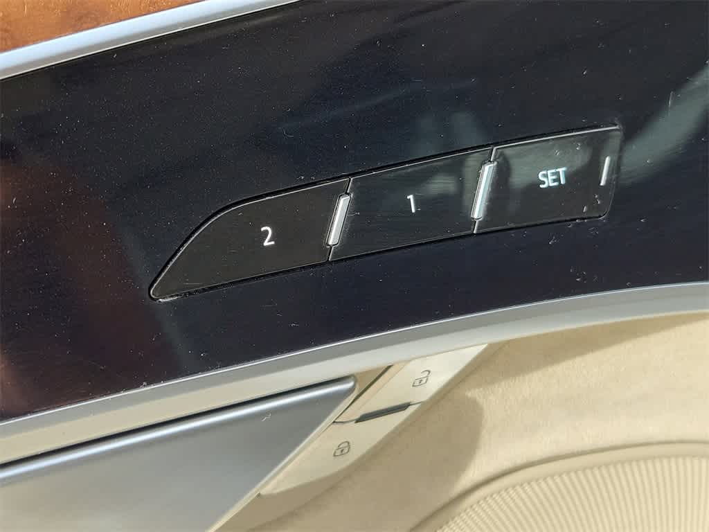 2021 Audi A8 L 27