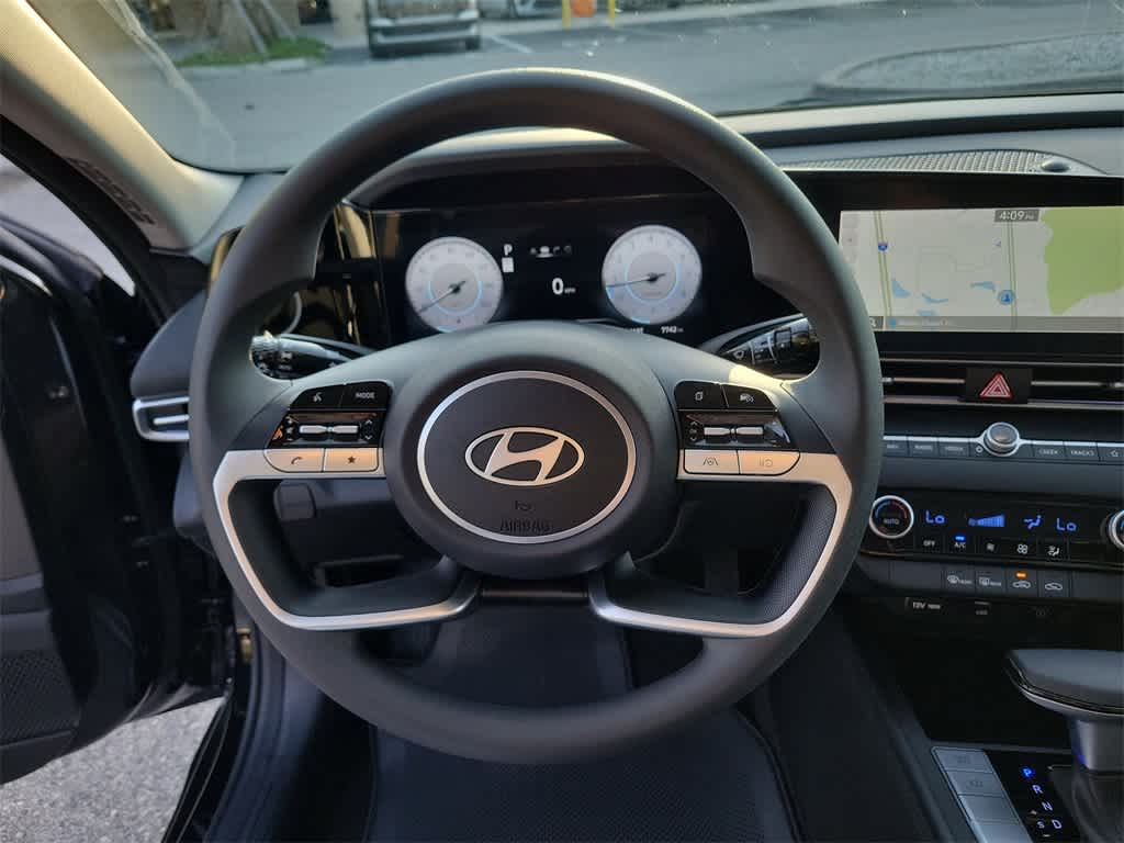 Thumbnail: 2024 Hyundai Elantra - 24