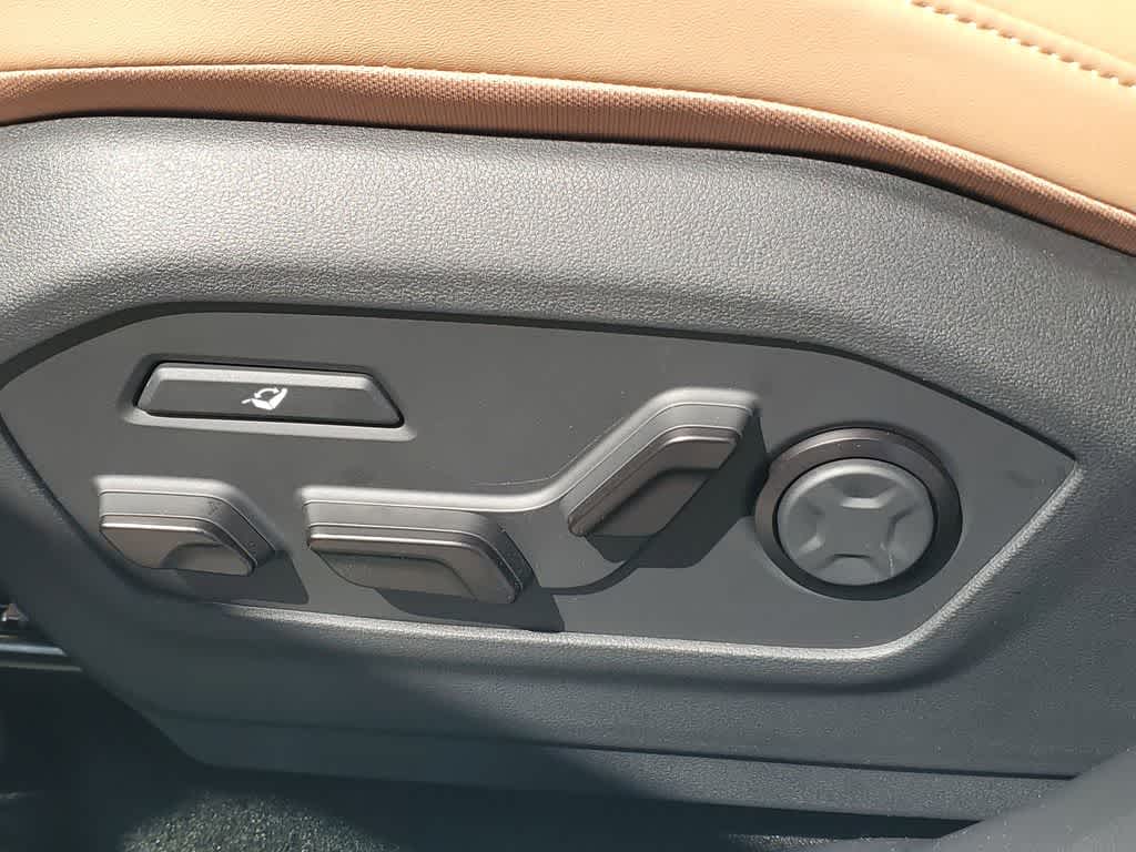 Thumbnail: 2026 Hyundai Santa Fe - 21