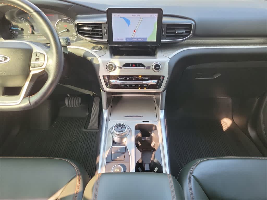 Thumbnail: 2022 Ford Explorer - 13