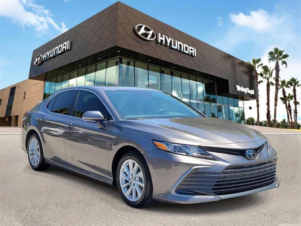 2024 Toyota Camry LE 4