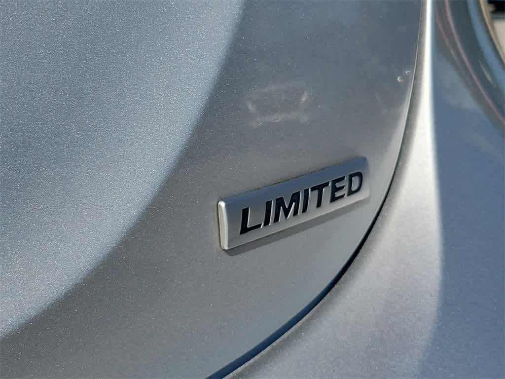 Thumbnail: 2015 Hyundai Elantra - 15