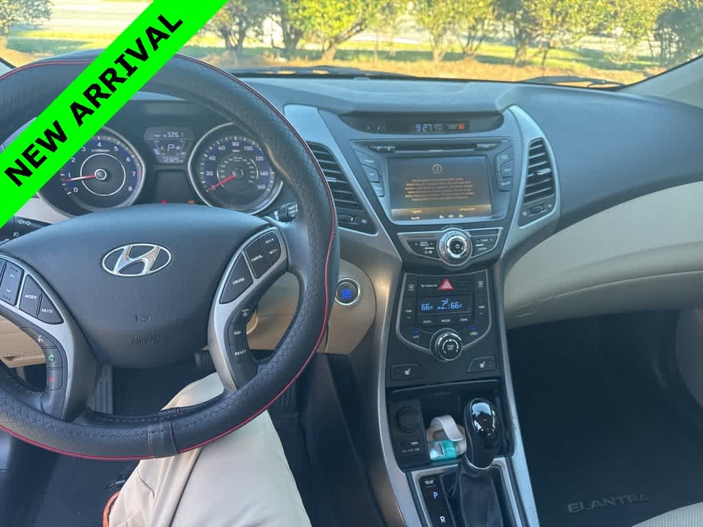 Thumbnail: 2014 Hyundai Elantra - 4