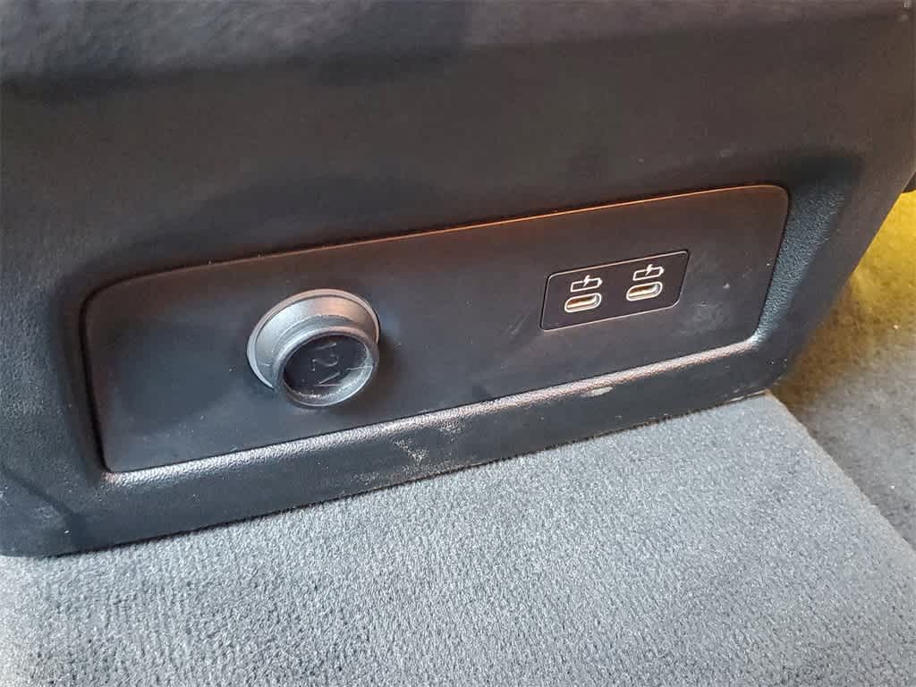 Thumbnail: 2024 BMW X7 - 13